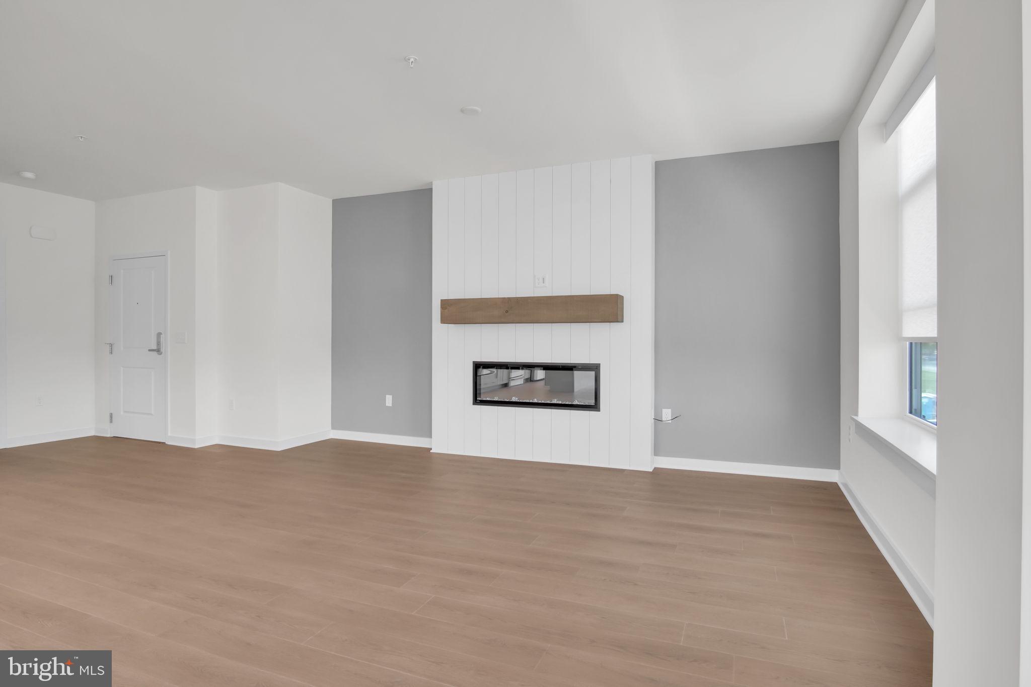 117 BLACKFORD BOULEVARD 203