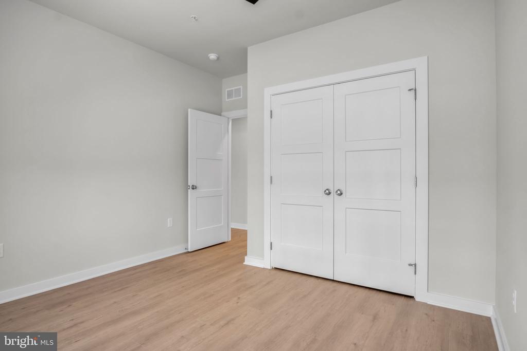 117 BLACKFORD BOULEVARD 105