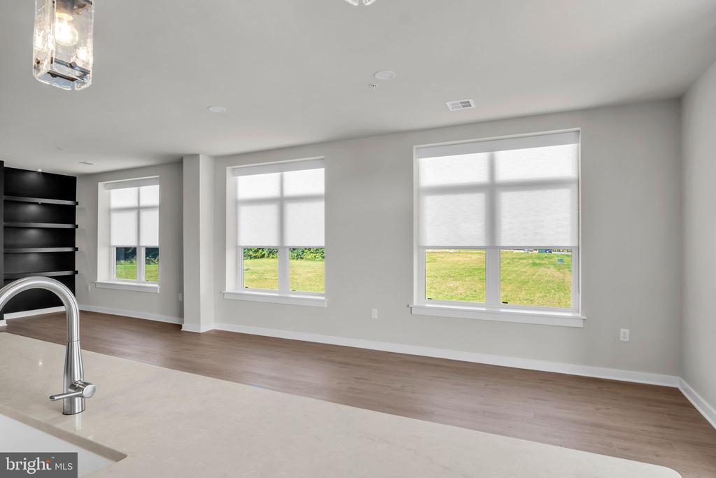 117 BLACKFORD BOULEVARD 105