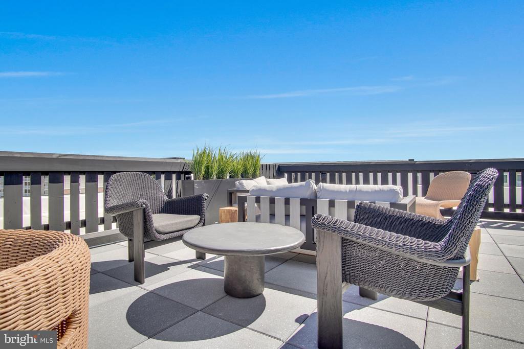 117 BLACKFORD BOULEVARD 105