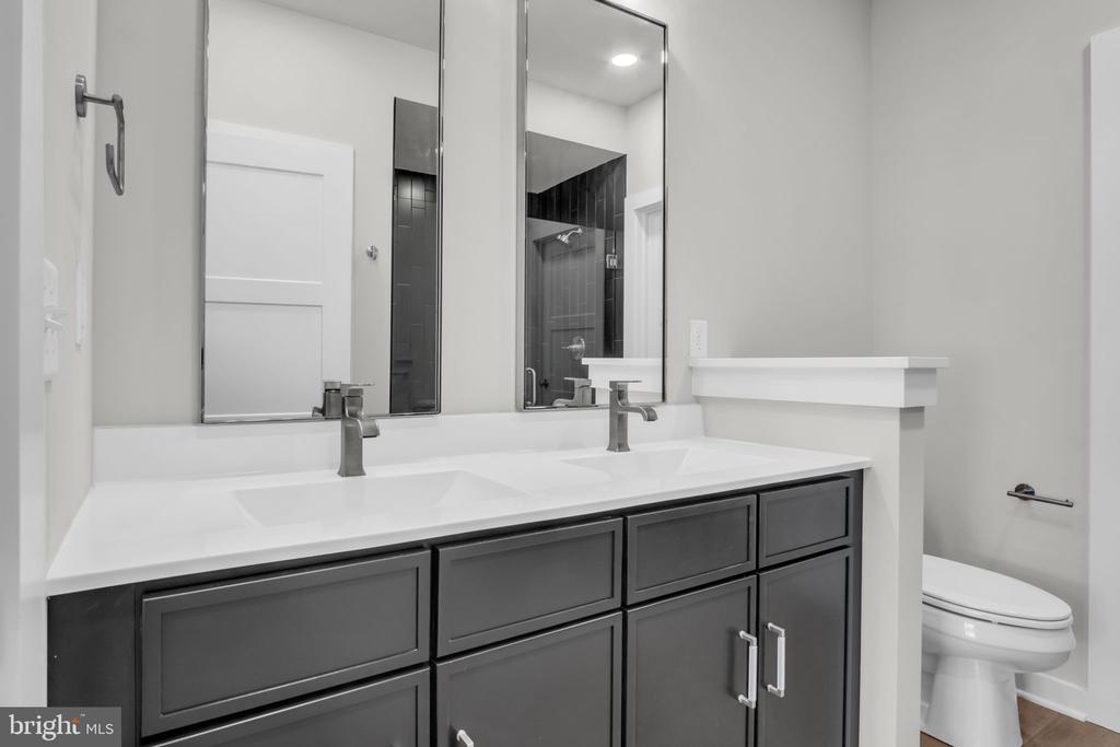 117 BLACKFORD BOULEVARD 105