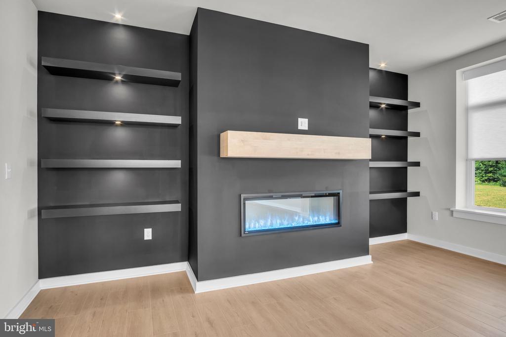 117 BLACKFORD BOULEVARD 105
