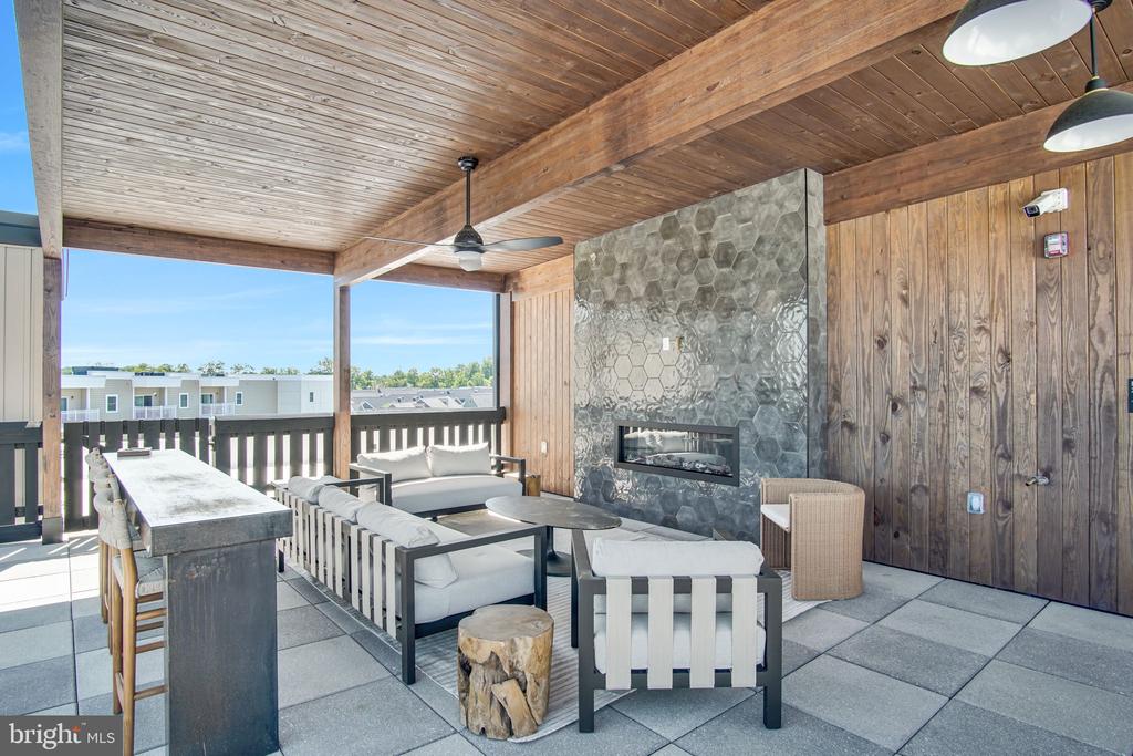 117 BLACKFORD BOULEVARD 105
