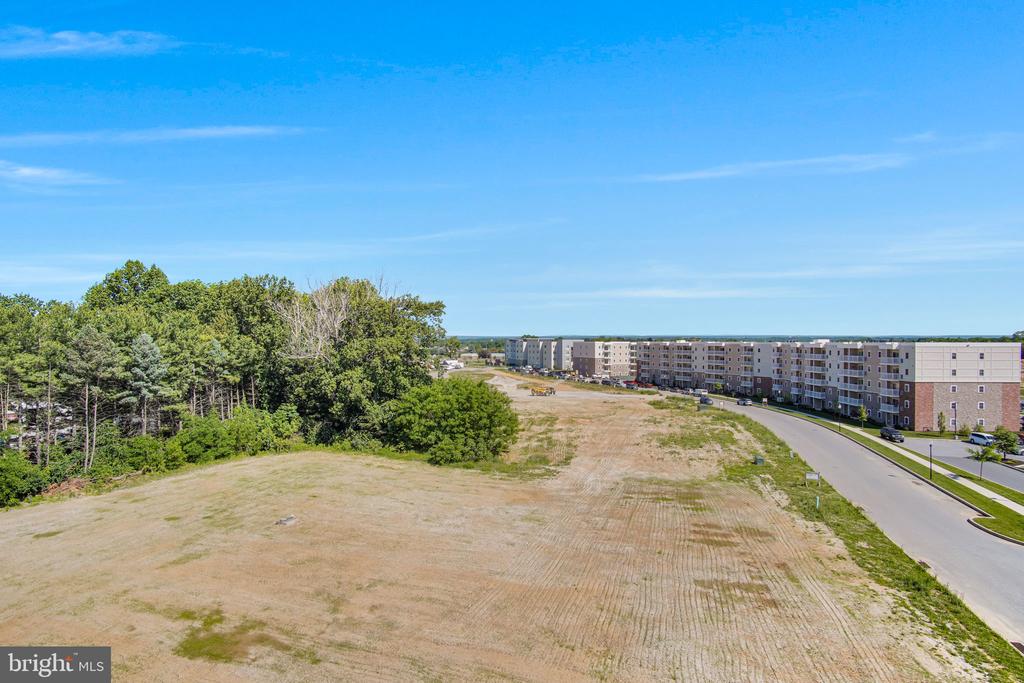 117 BLACKFORD BOULEVARD 105