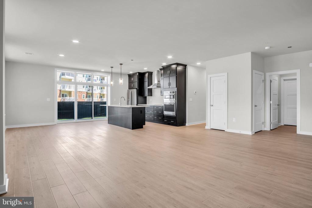 117 BLACKFORD BOULEVARD 105