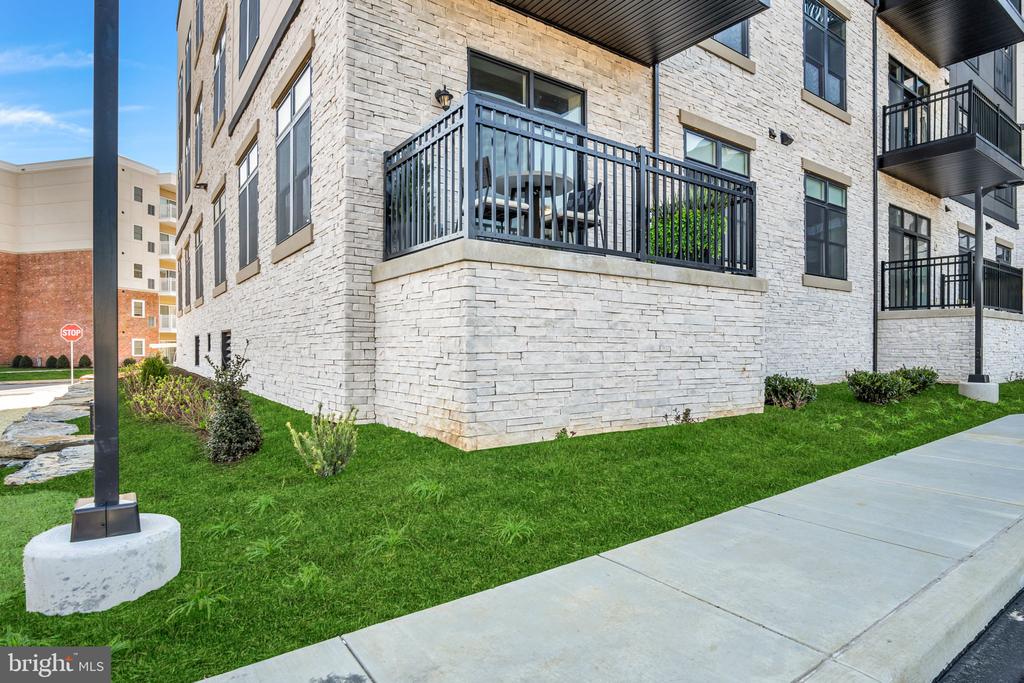 117 BLACKFORD BOULEVARD 104