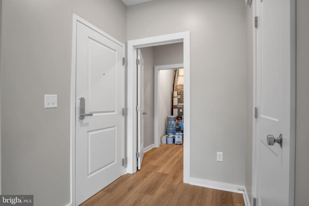 117 BLACKFORD BOULEVARD 204