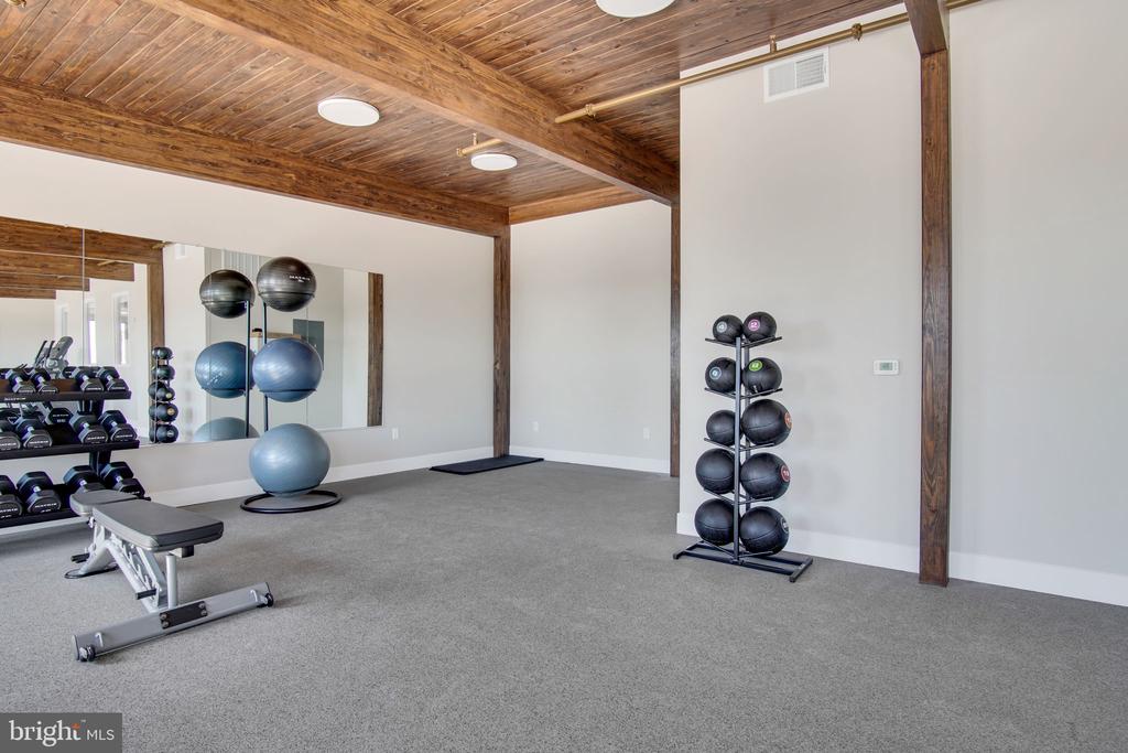 117 BLACKFORD BOULEVARD 312