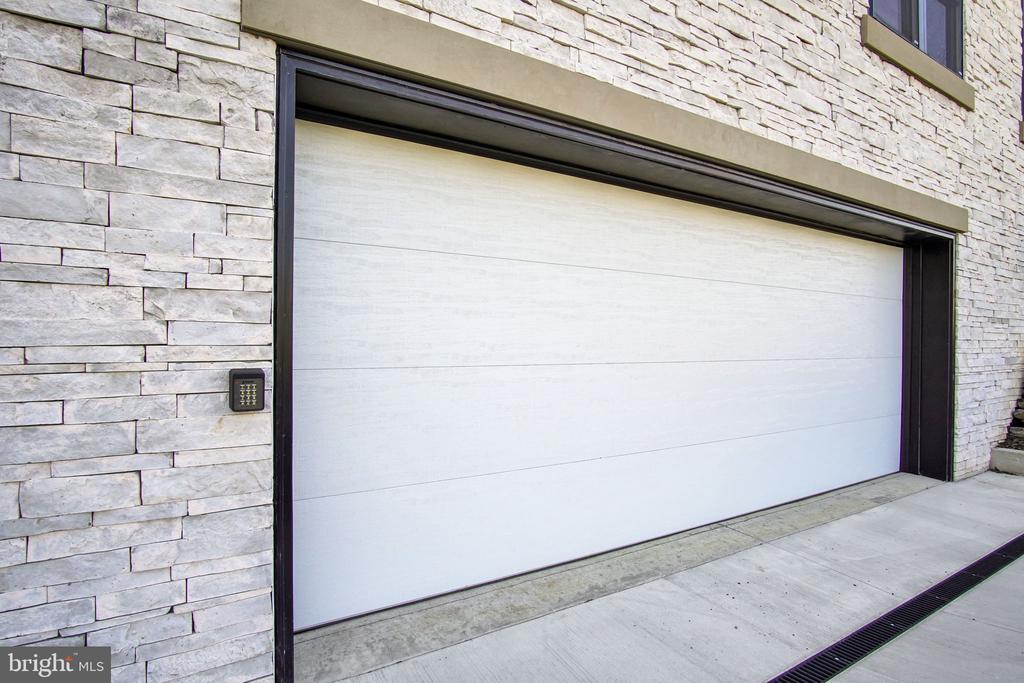 117 BLACKFORD BOULEVARD 312