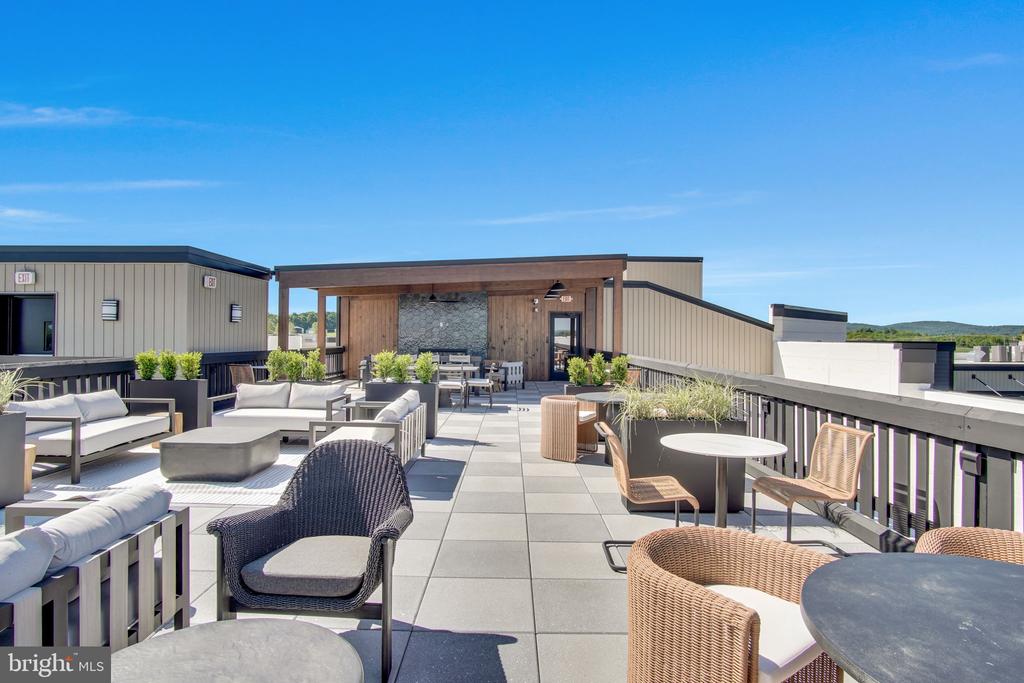 117 BLACKFORD BOULEVARD 312