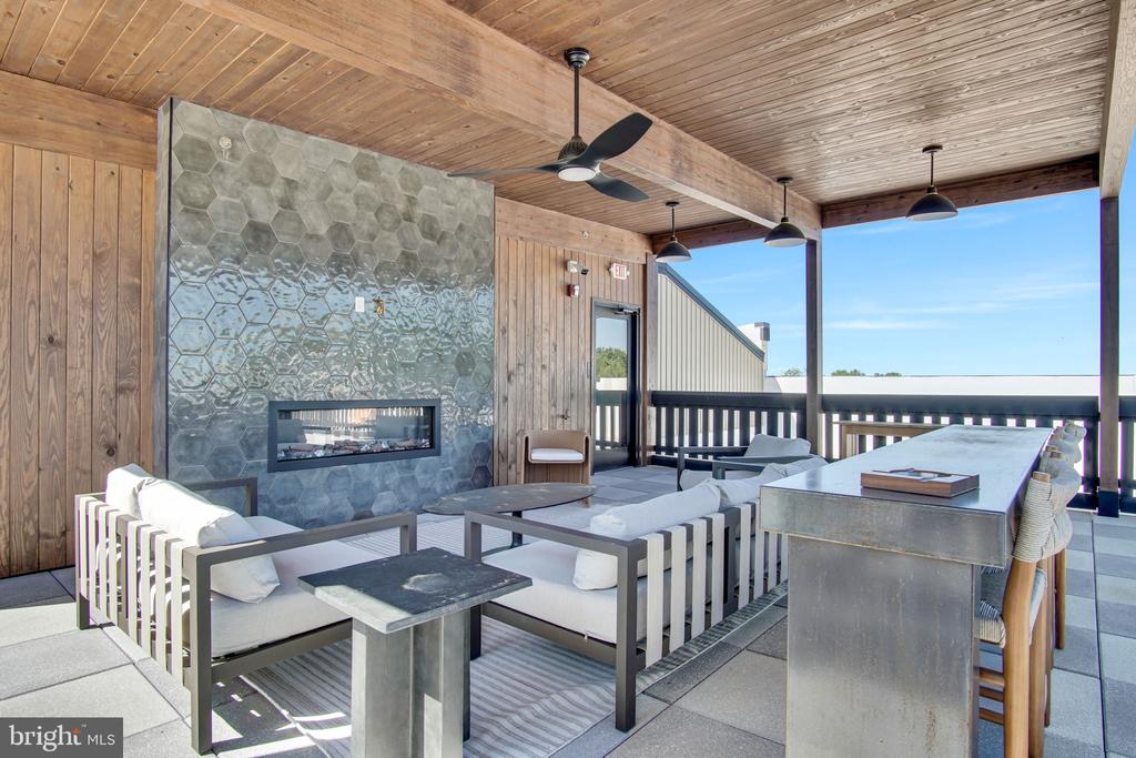 117 BLACKFORD BOULEVARD 312