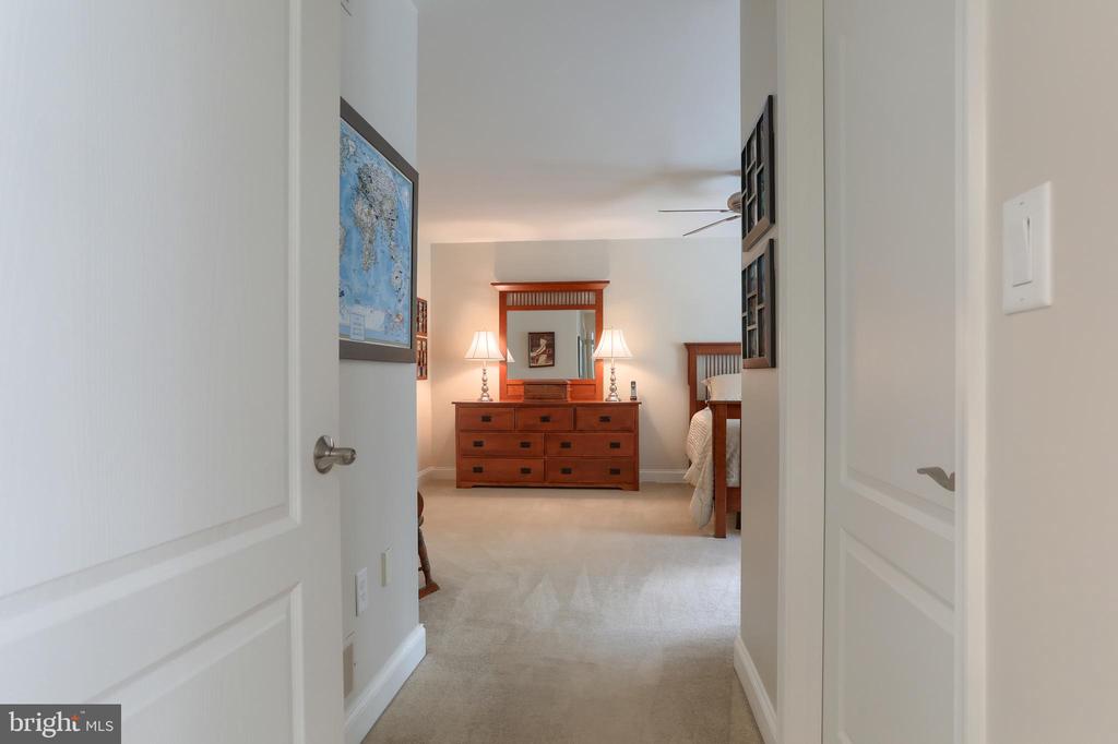 1013 NORTHGATE DRIVE