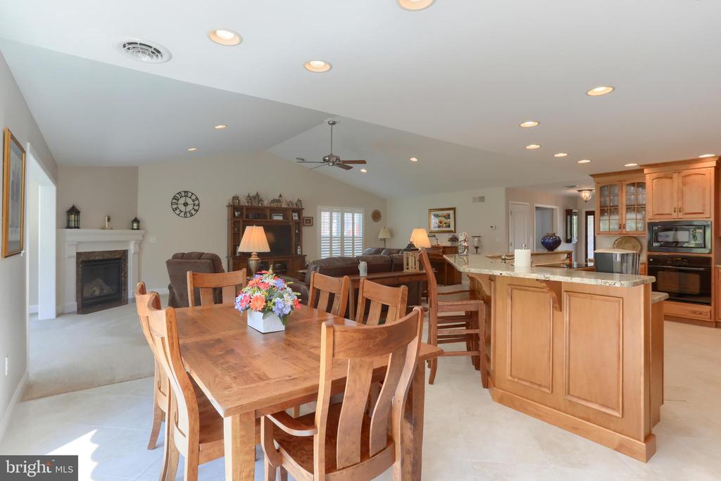 1013 NORTHGATE DRIVE