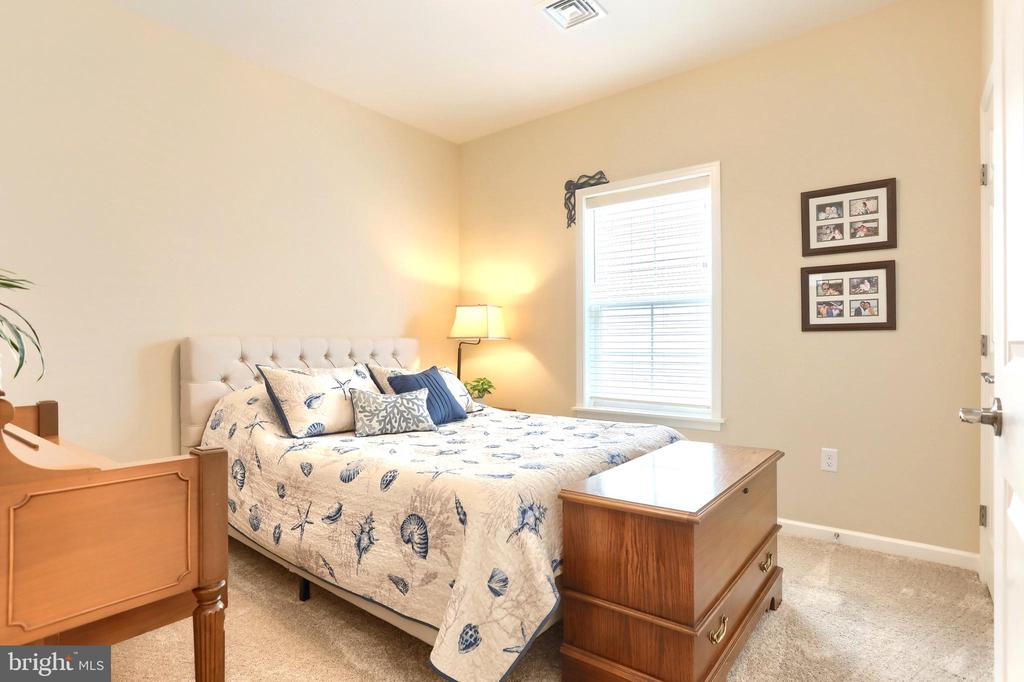 456 STONE GATE BLVD L-0154