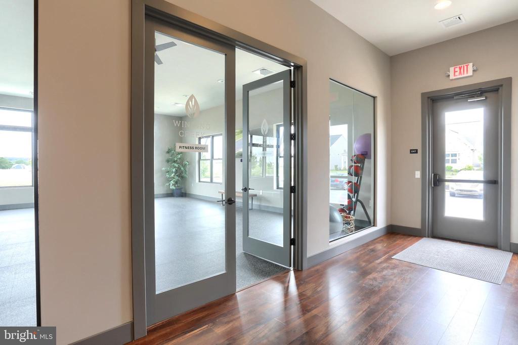456 STONE GATE BLVD L-0154