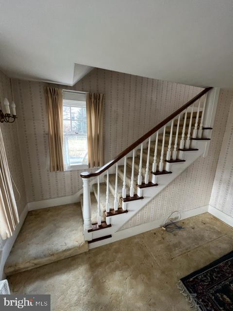 52 High St