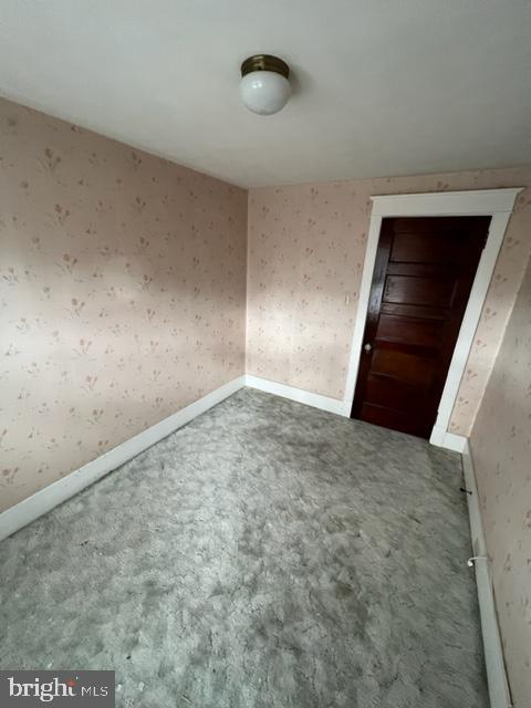 52 High St