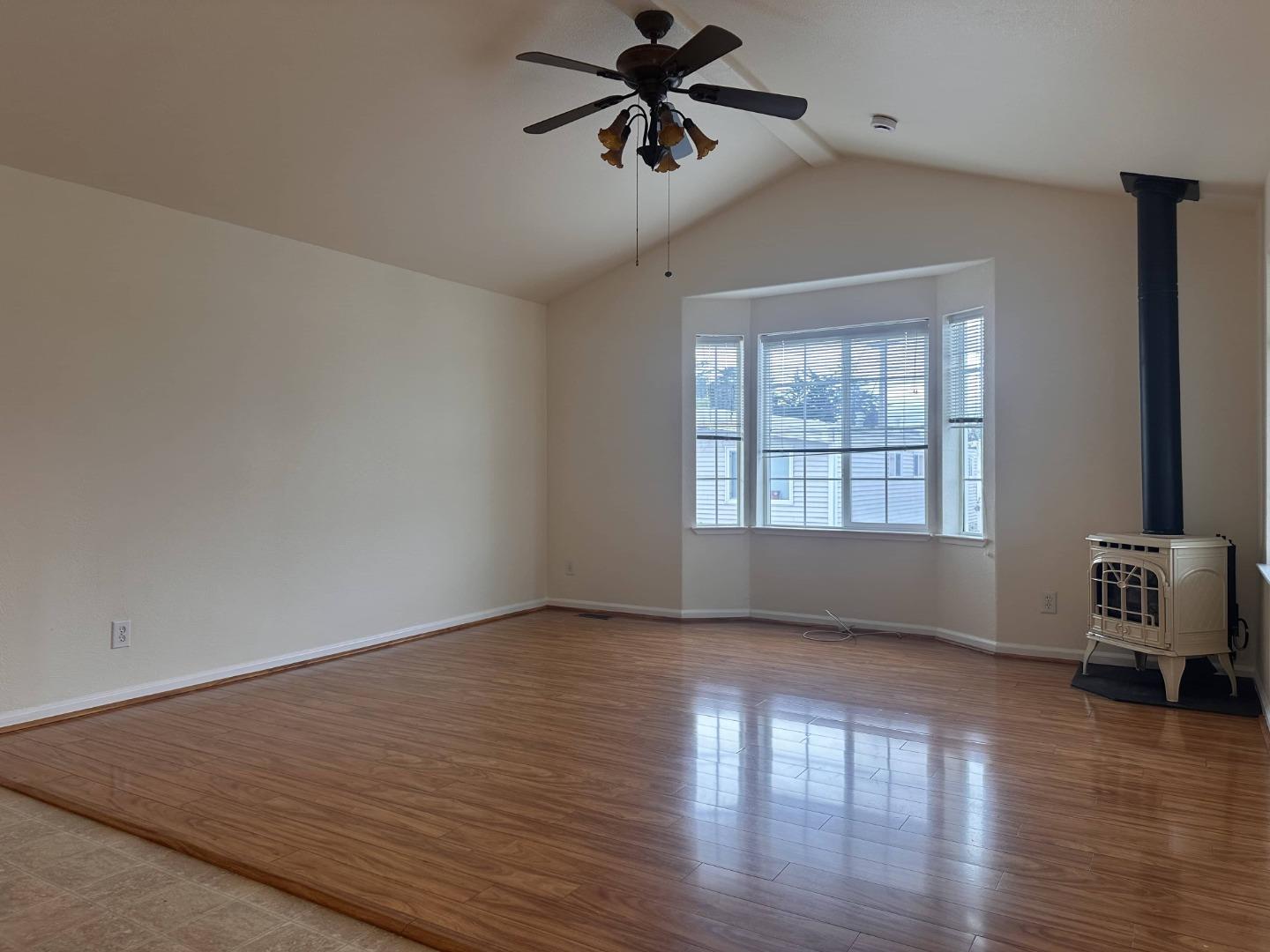 3128 Crescent Unit: 51