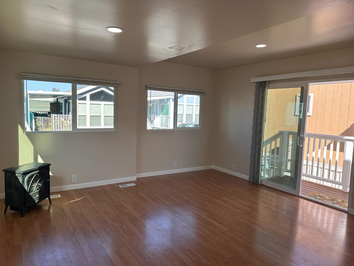 835 Kimball Unit: 43