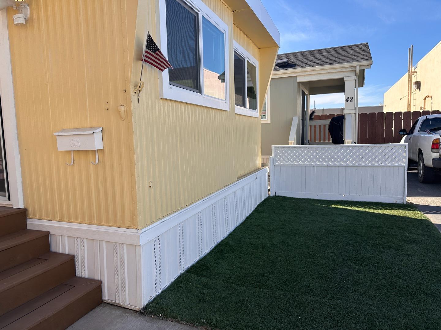 835 Kimball Unit: 43