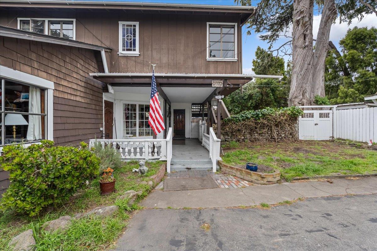 841 Congress Avenue