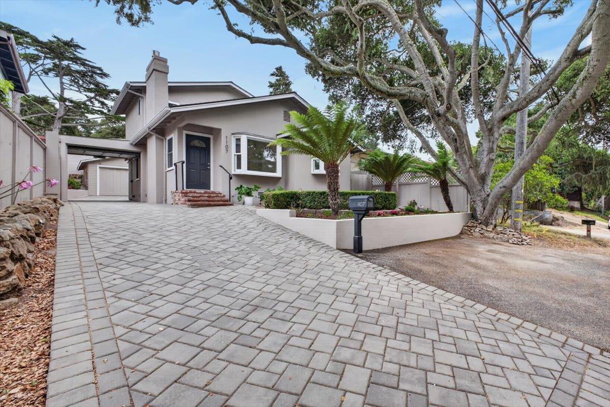 1107 David AVE