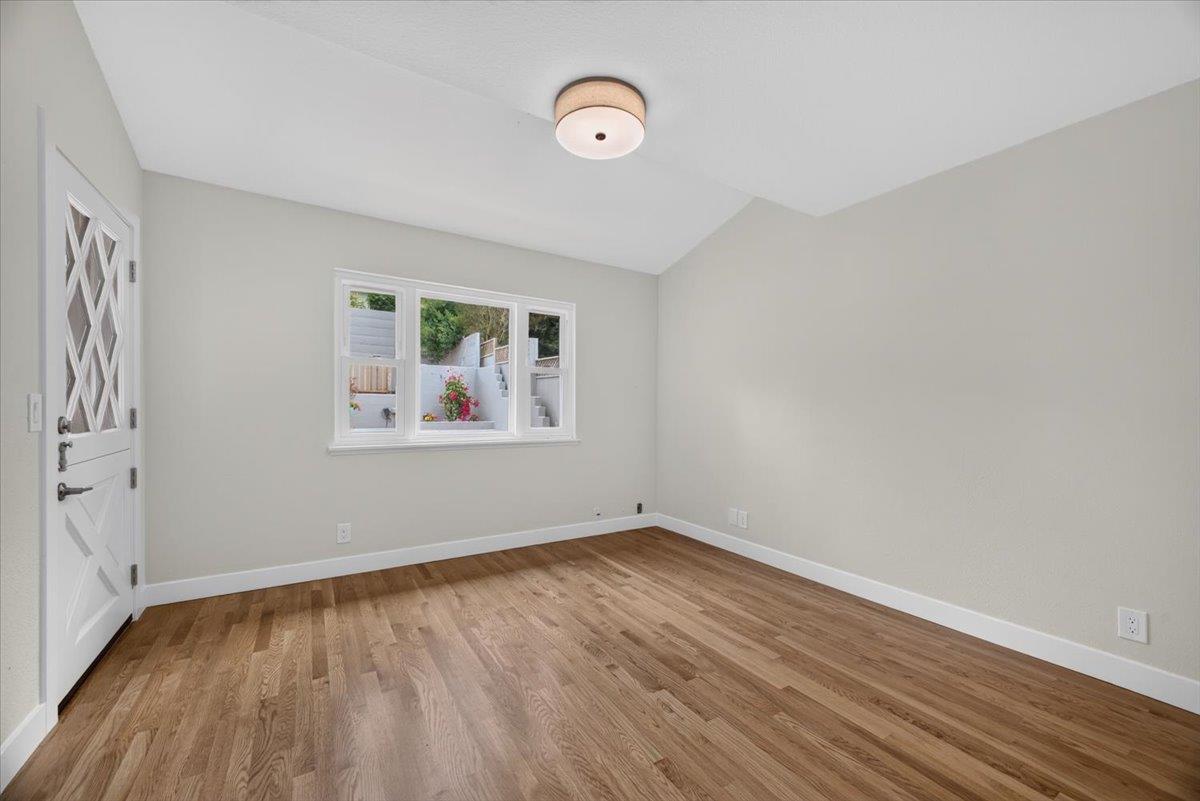 1107 David AVE