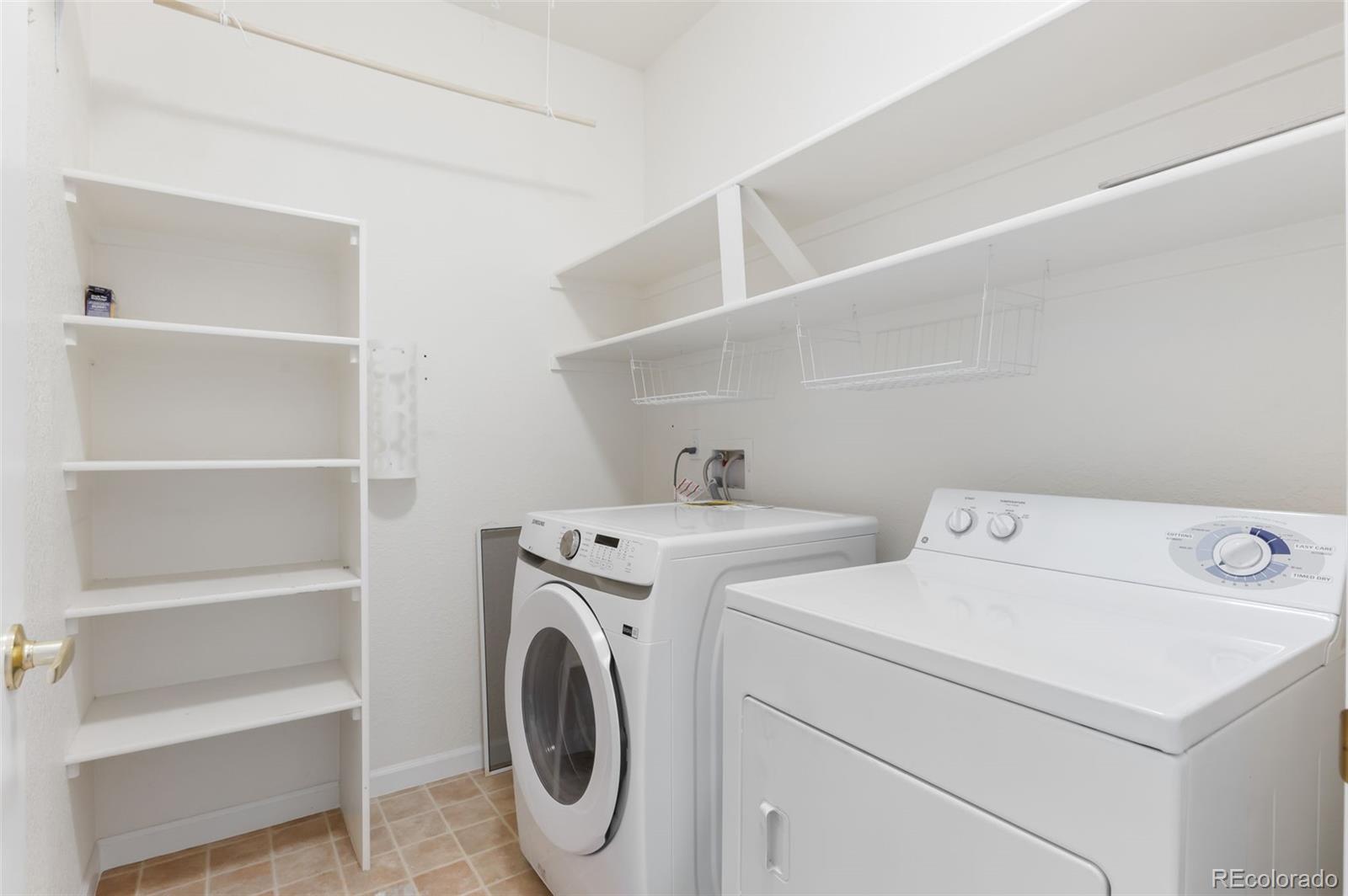 8520 S Holland Lane Unit: 207