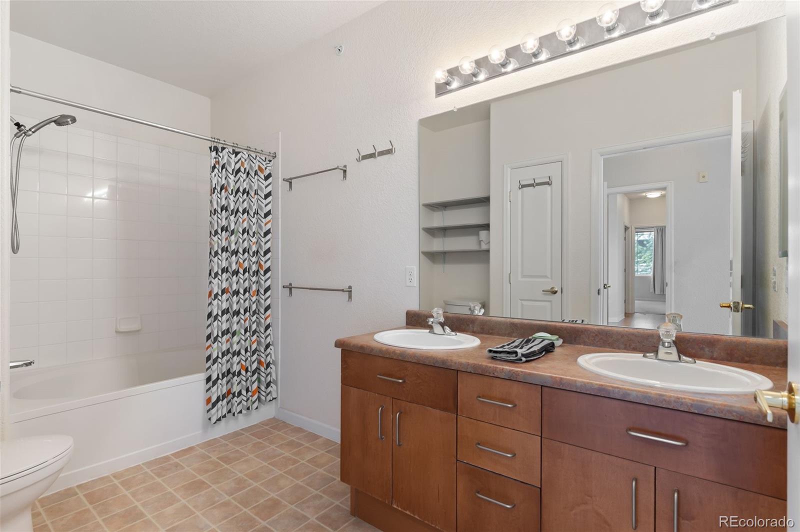 8520 S Holland Lane Unit: 207