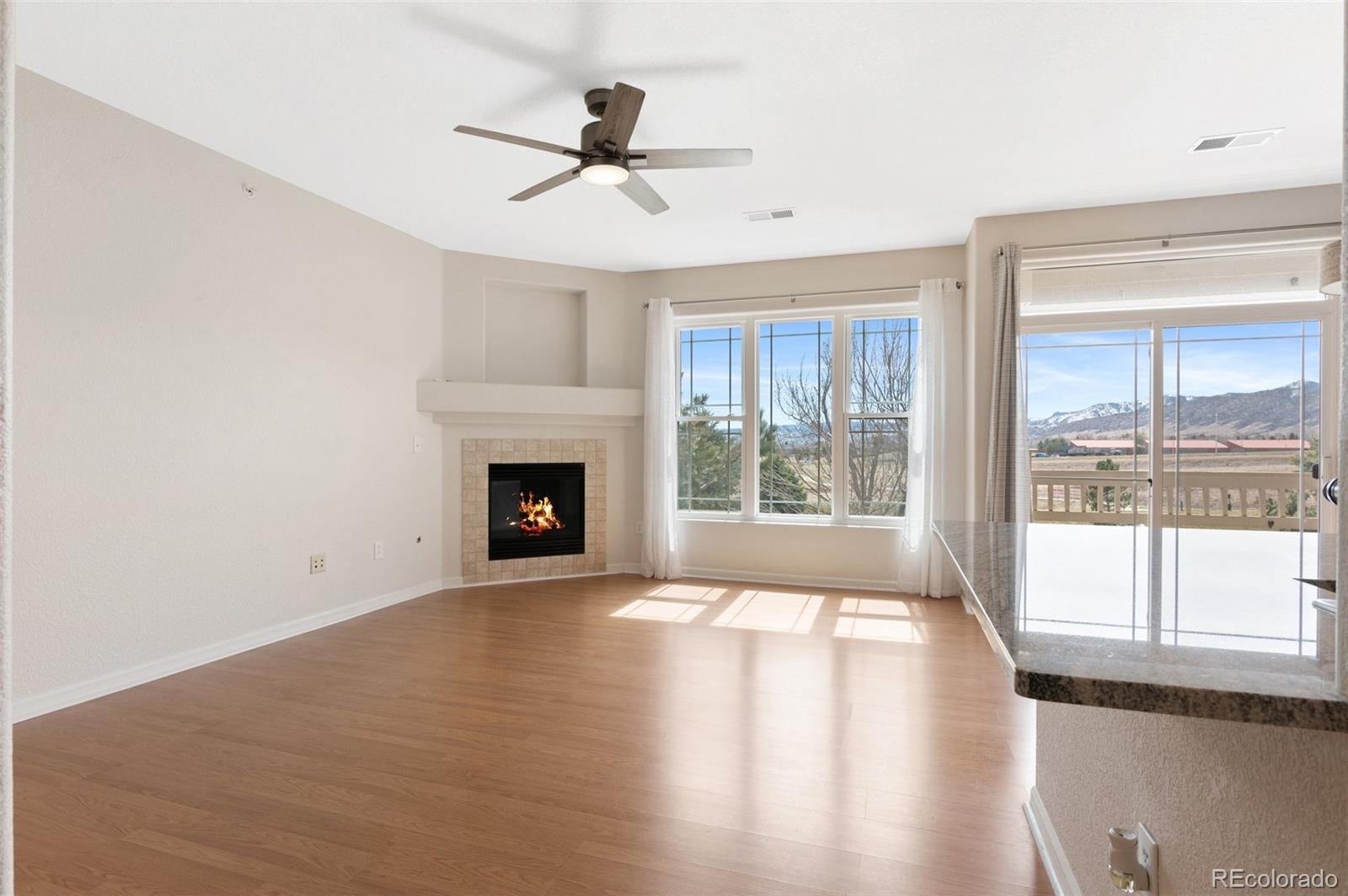 8520 S Holland Lane Unit: 207
