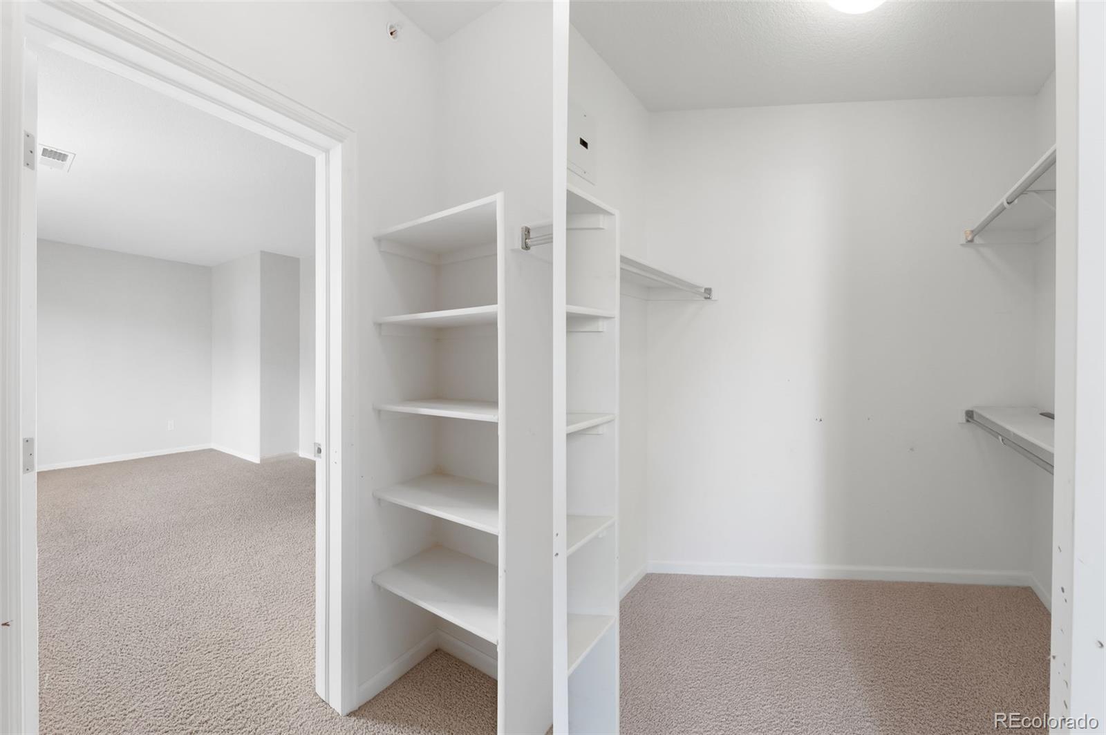 8520 S Holland Lane Unit: 207