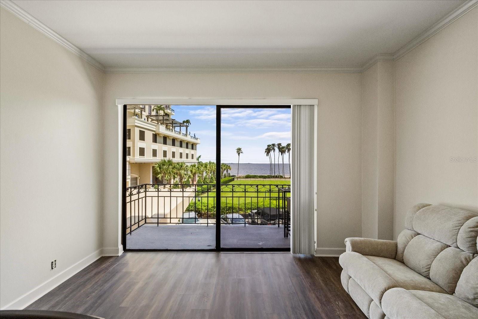 2109 BAYSHORE BLVD #203