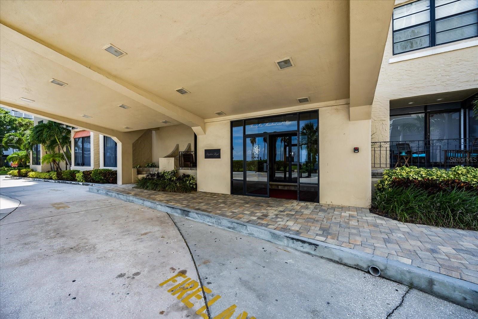 2109 BAYSHORE BLVD #203