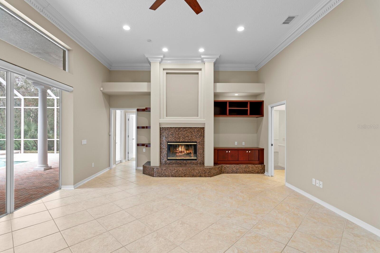 10106 RADCLIFFE DR