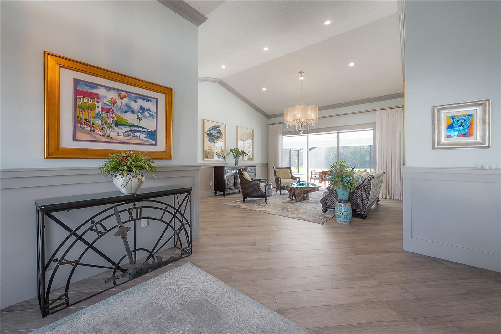 7704 LAKE CYPRESS DR