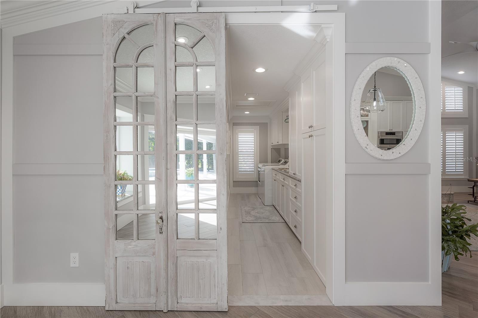 7704 LAKE CYPRESS DR