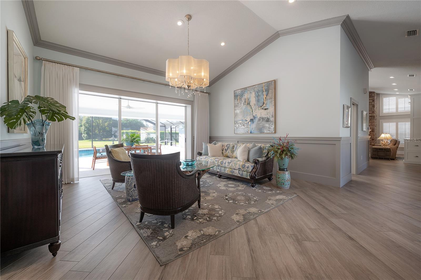 7704 LAKE CYPRESS DR