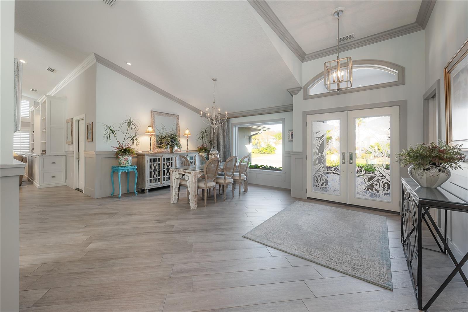 7704 LAKE CYPRESS DR