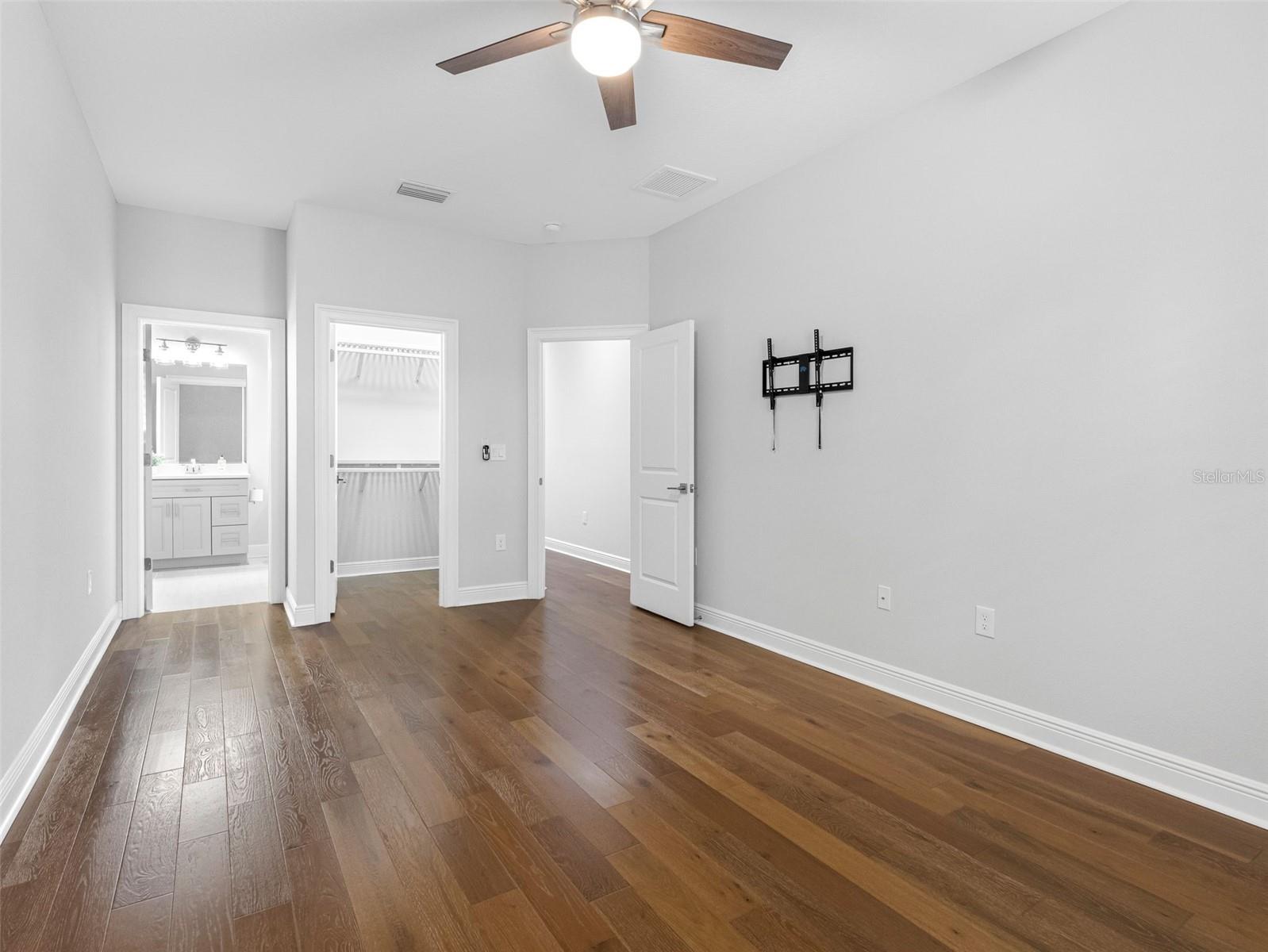 410 S CHURCH AVE