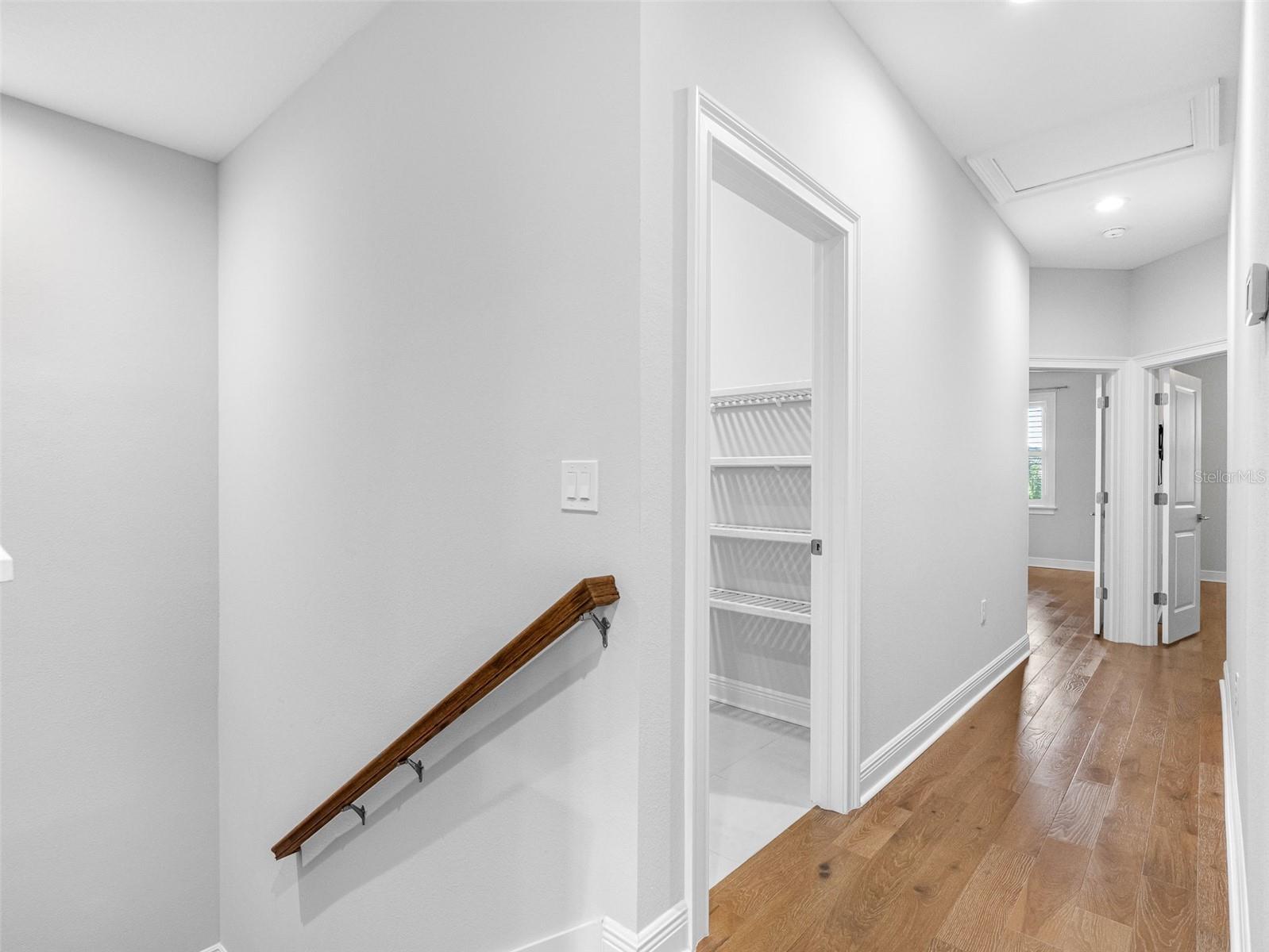 410 S CHURCH AVE