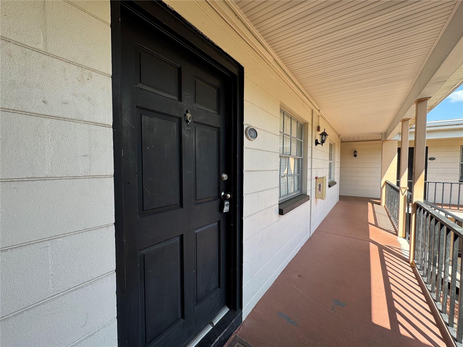 120 S CHURCH AVE #211
