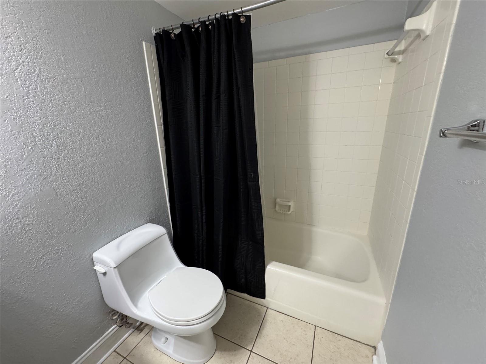 120 S CHURCH AVE #211