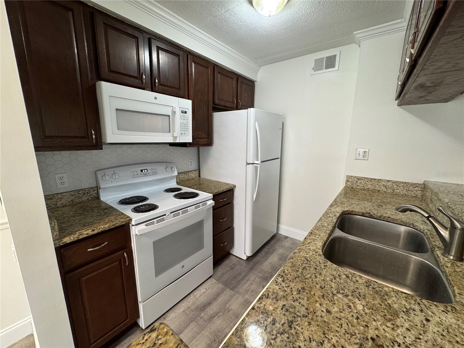 5306 W KENNEDY BLVD #112