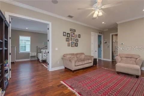 3101 LACY LEAF CT