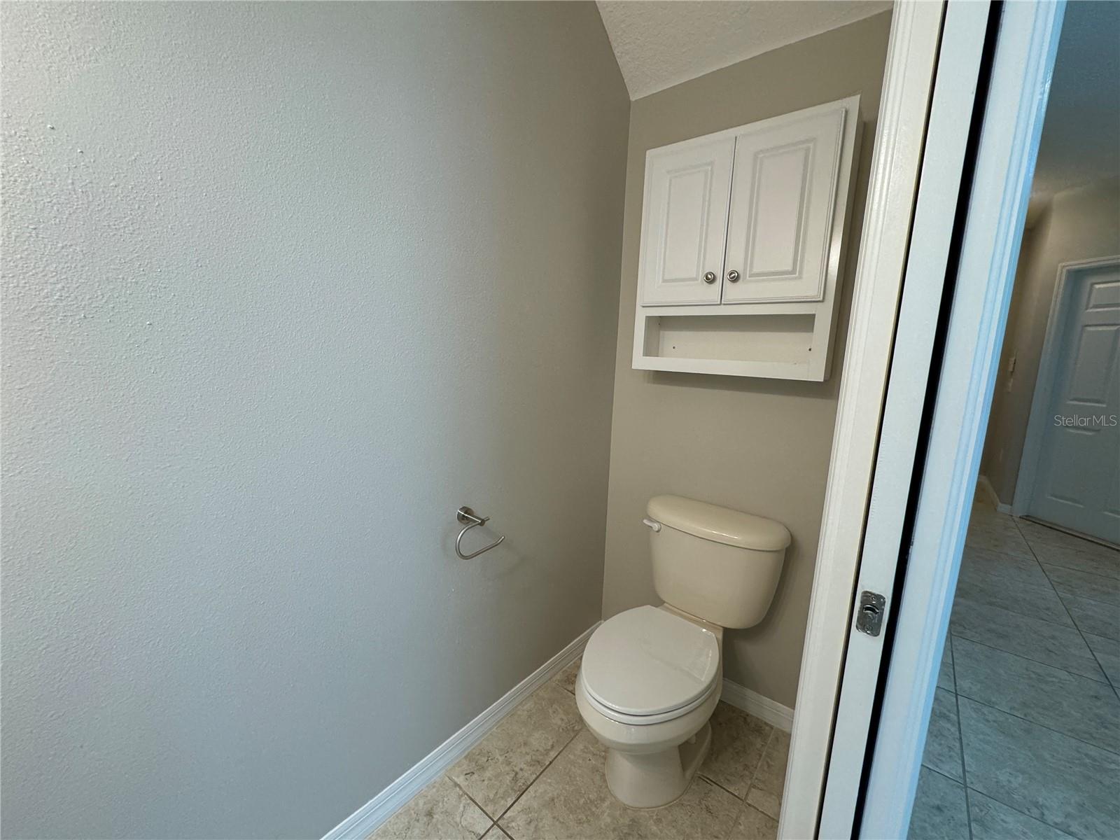 8552 TRAIL WIND DR
