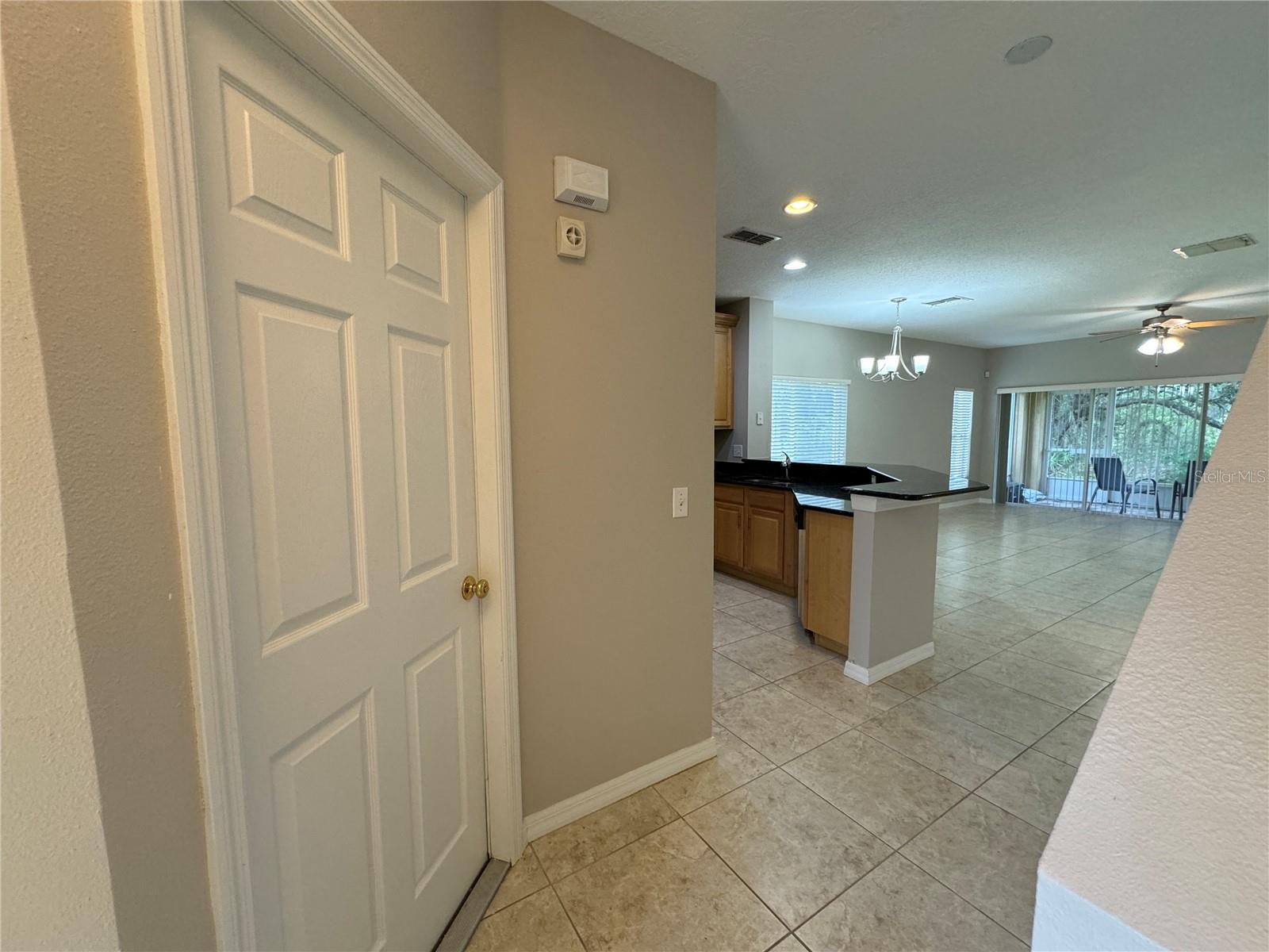8552 TRAIL WIND DR