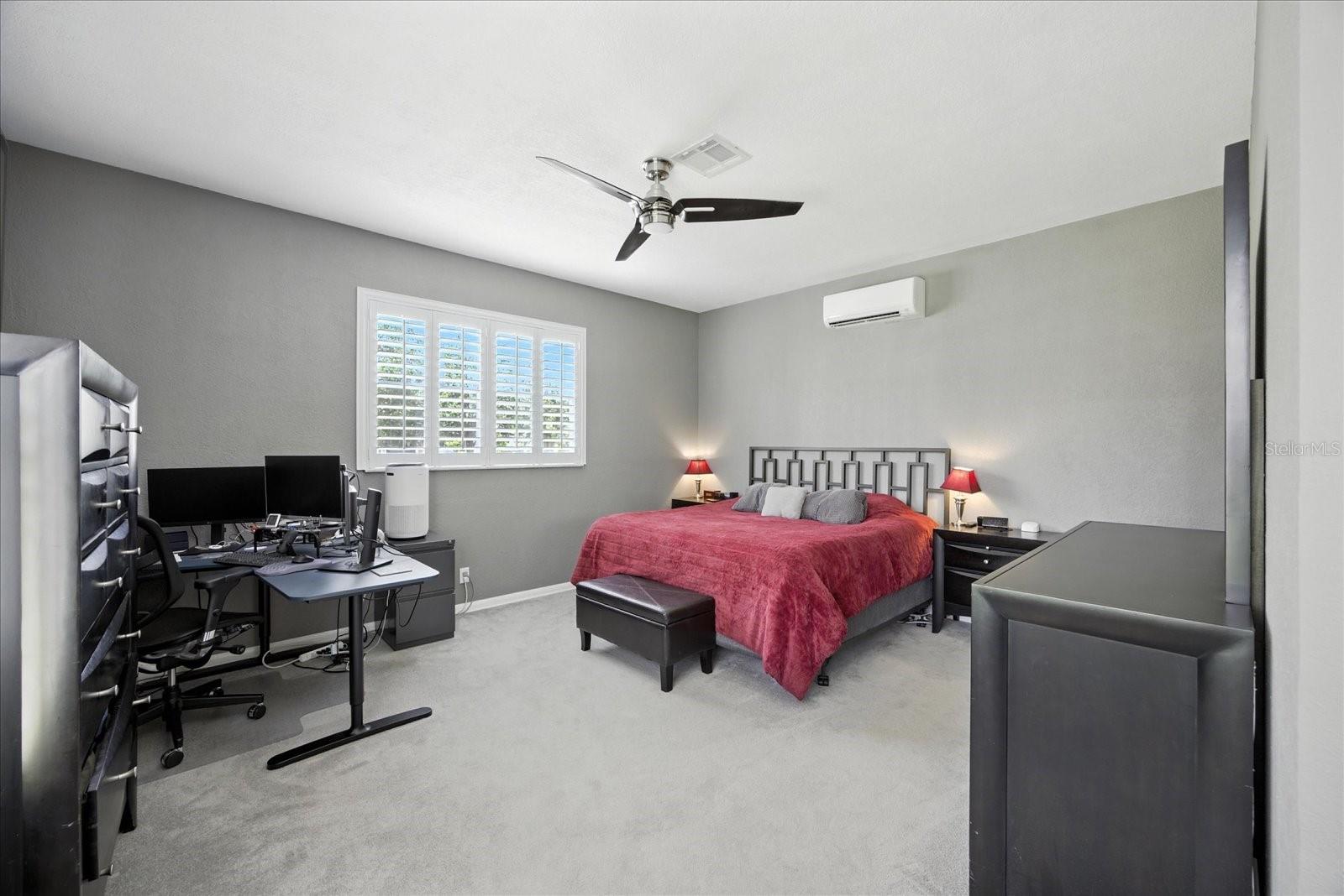 114 S HALE AVE