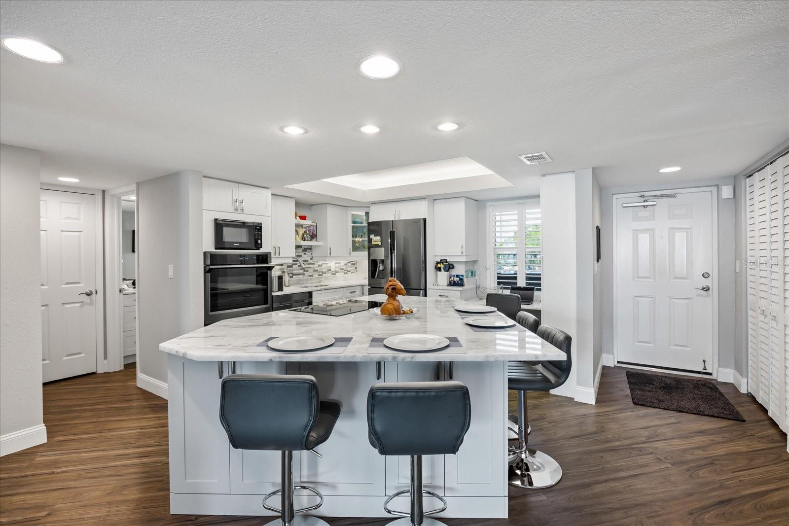 5200 BRITTANY DR S #303