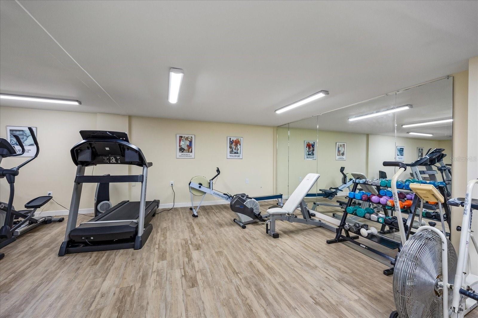 5200 BRITTANY DR S #303