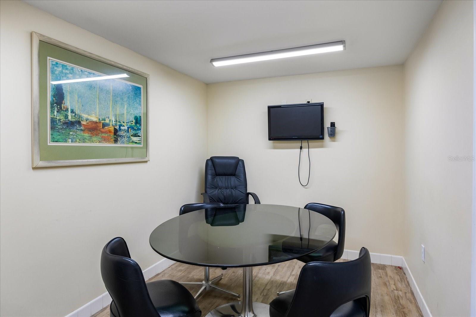 5200 BRITTANY DR S #303